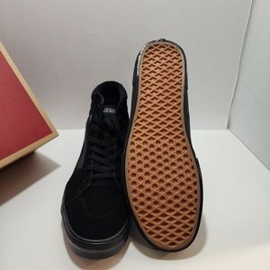 Vans Filmore Hi Black Black  Hi Top Skate Trainers